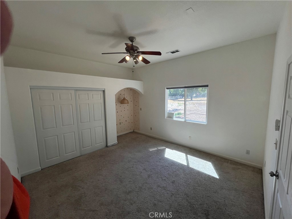 9835 Harvey Property Photo 4
