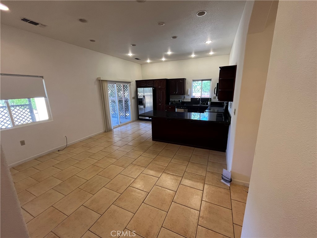 9835 Harvey Property Photo 5