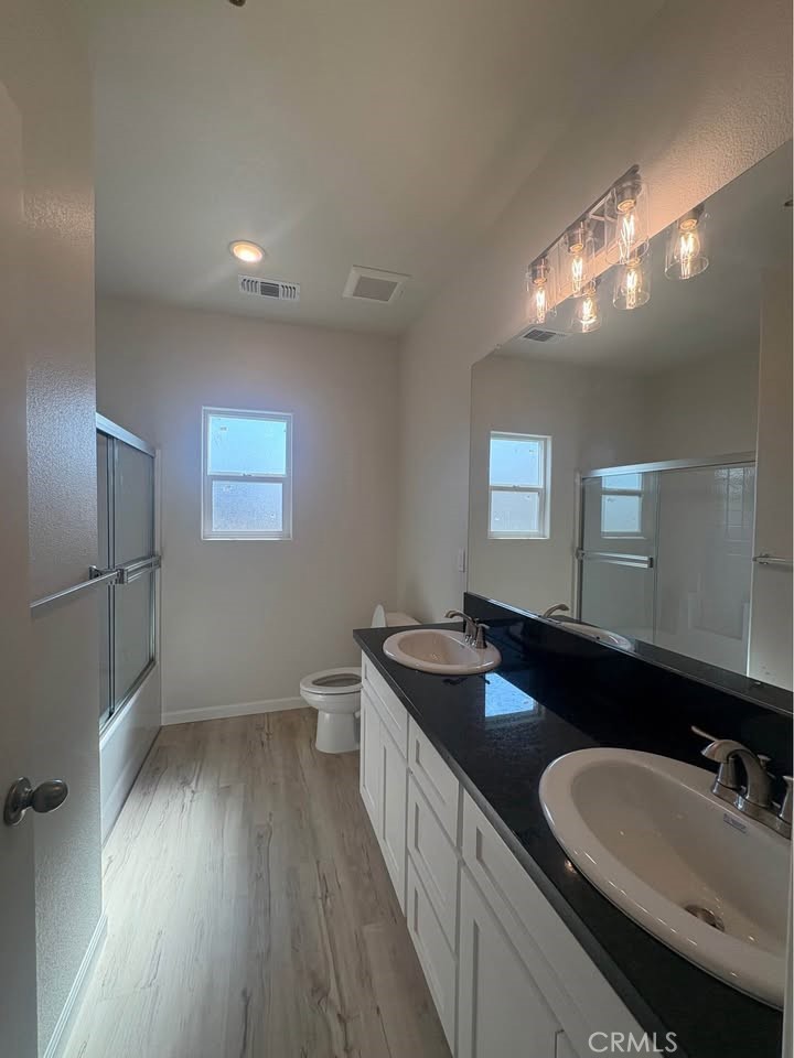 444 Oleander Ct Property Photo 13
