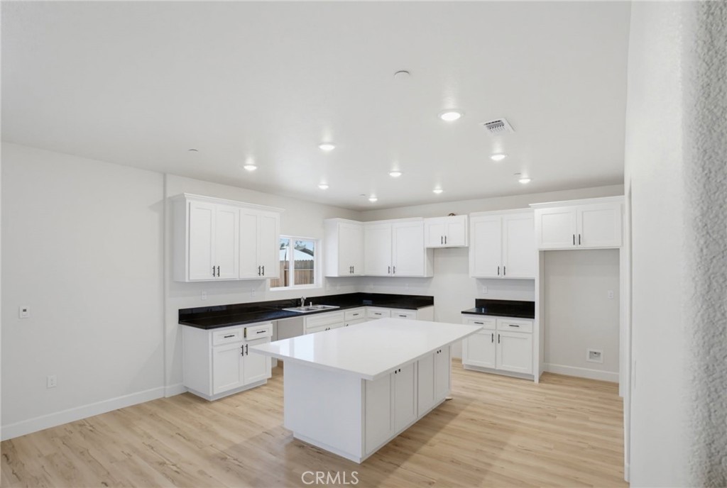 2943 Capella Dr Property Photo 4