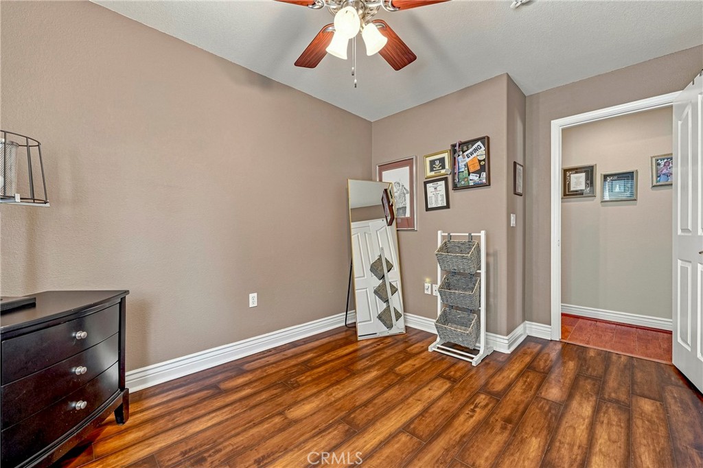 1060 Stratford Avenue Property Photo 37