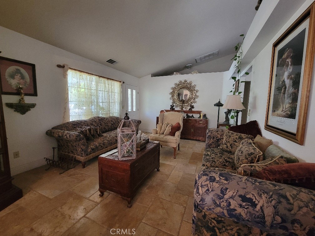 2101 Canal Farm Lane Property Photo 8