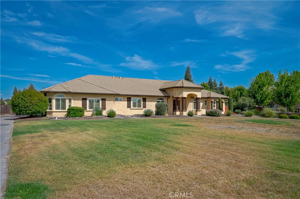 1702 Joeys Property Photo 2