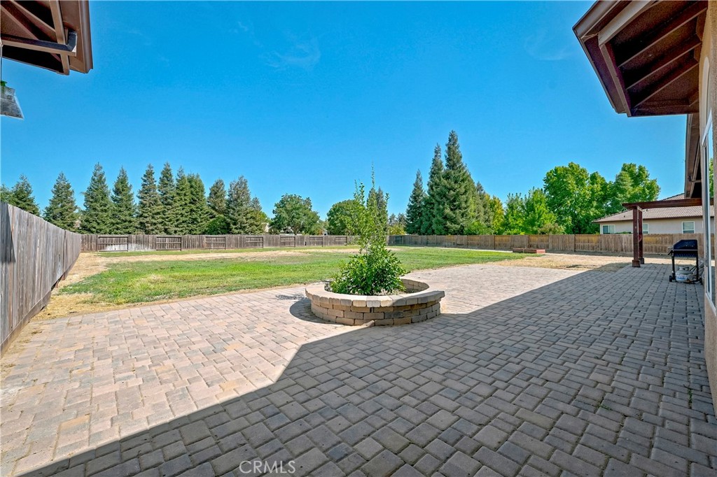 1702 Joeys Property Photo 52