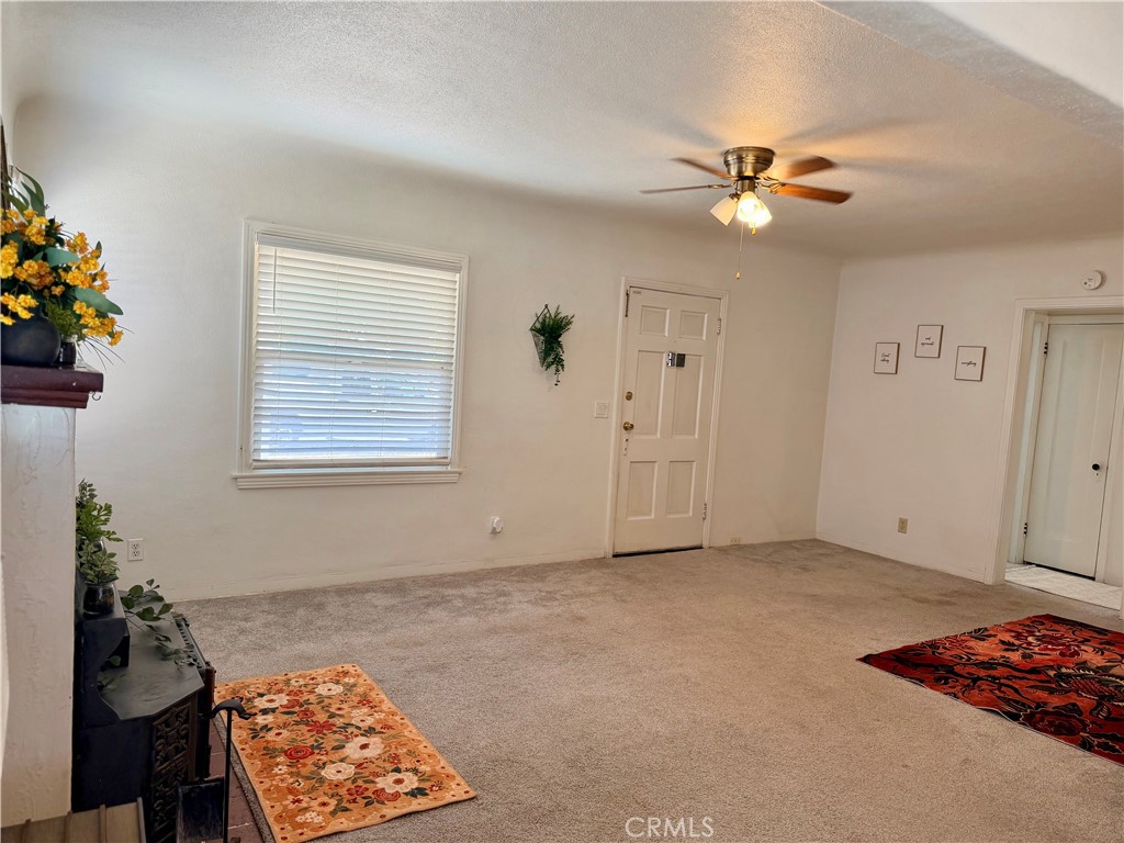 2033 Highland Property Photo 7