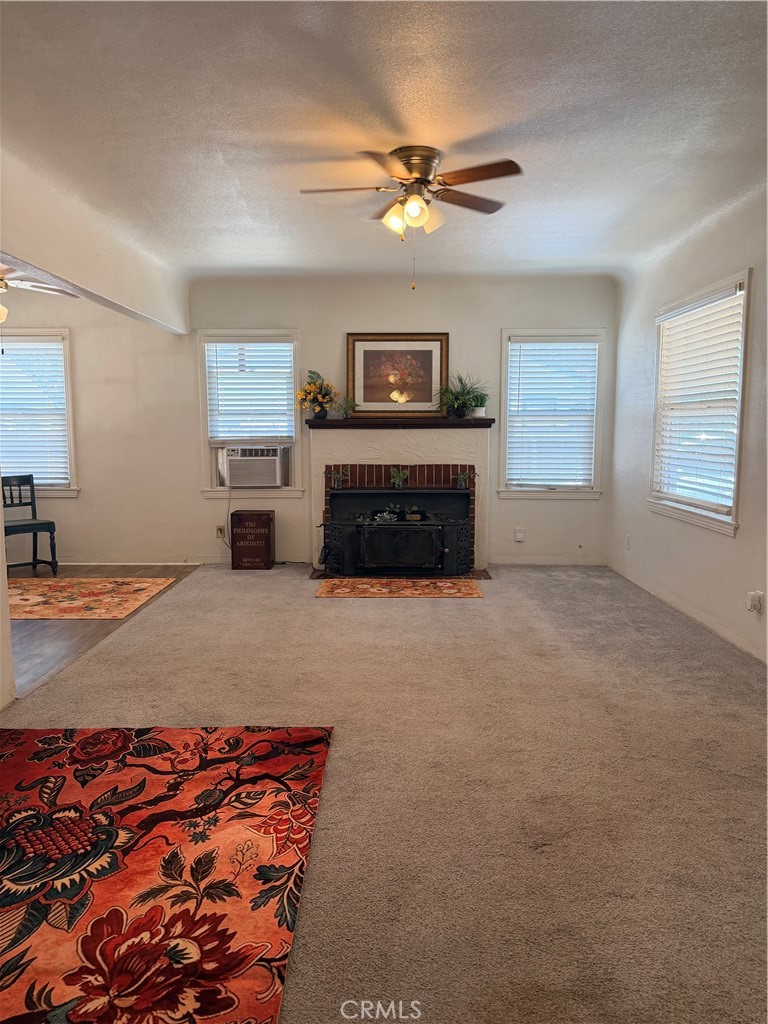 2033 Highland Property Photo 11