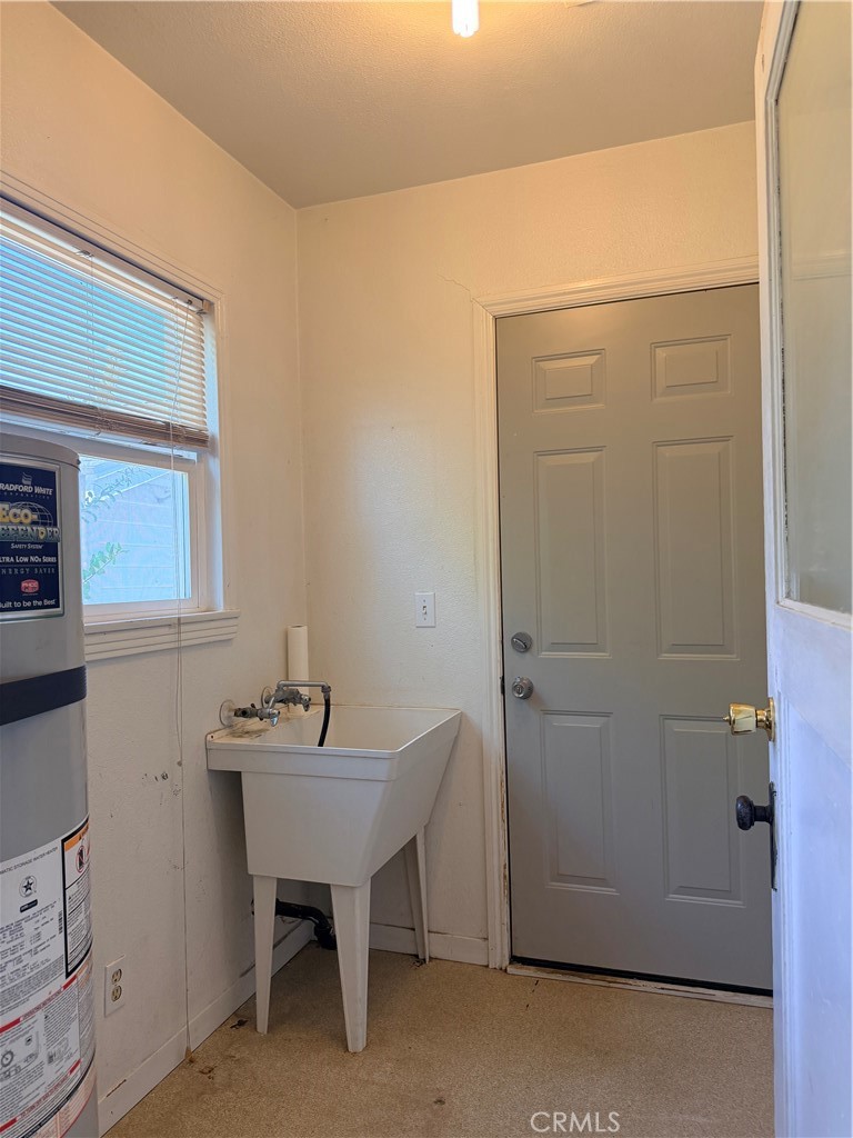 2033 Highland Property Photo 20