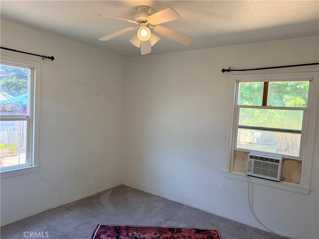 2033 Highland Property Photo 28