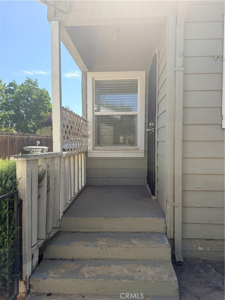 2033 Highland Property Photo 37
