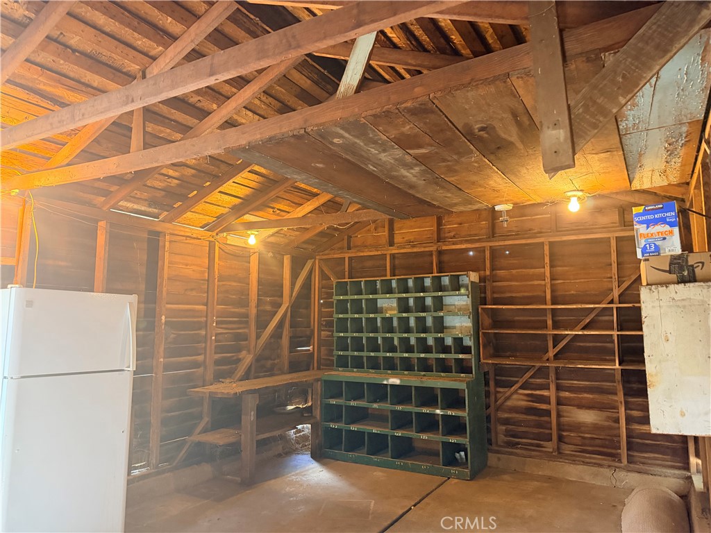 2033 Highland Property Photo 41