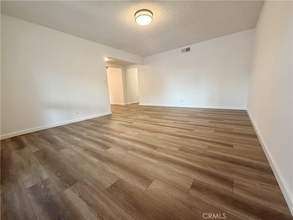 3372 Wawona Court Property Photo 7