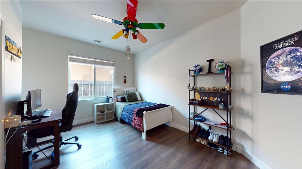 1801 Tully Property Photo 19