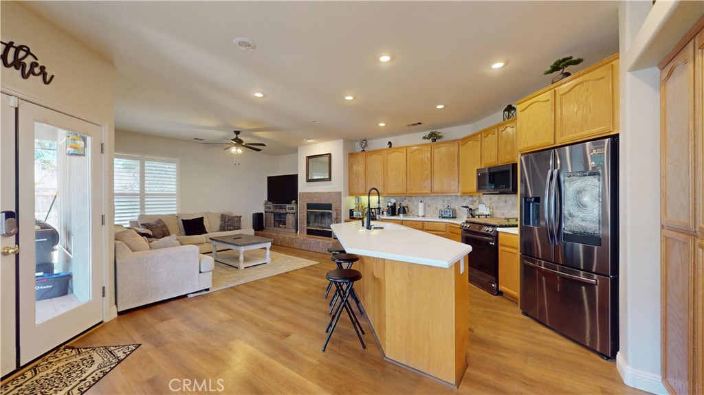 1801 Tully Property Photo 24