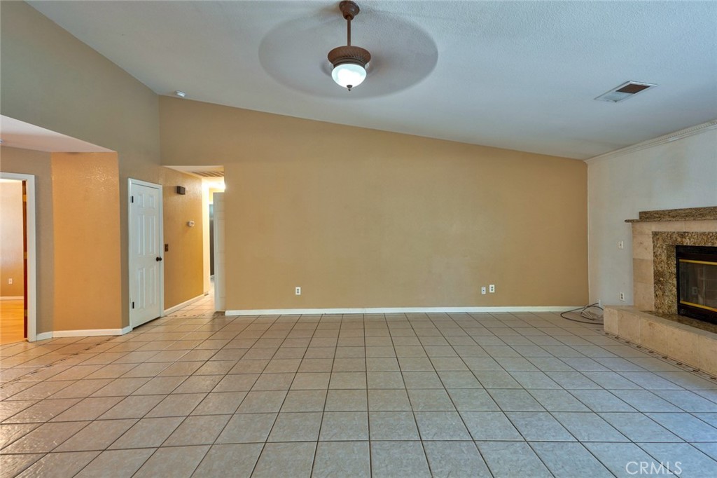 1111 E Donna Drive Property Photo 11