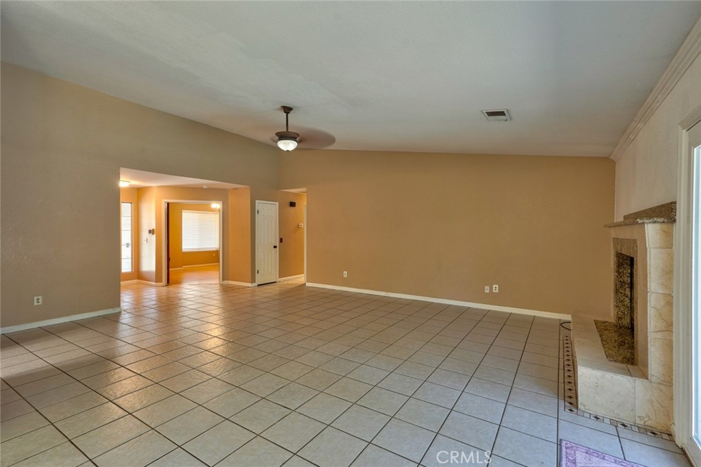 1111 E Donna Drive Property Photo 12