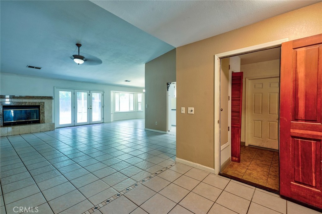 1111 E Donna Drive Property Photo 14