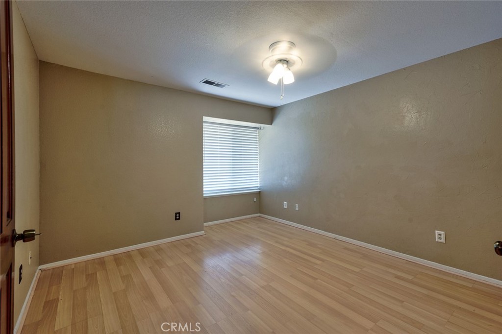 1111 E Donna Drive Property Photo 23