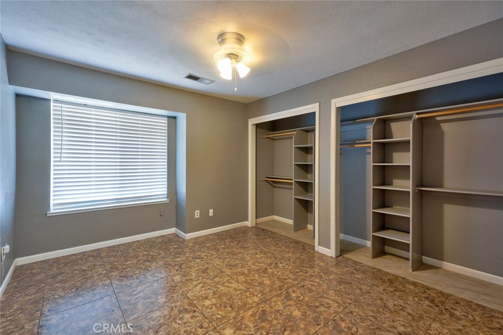 1111 E Donna Drive Property Photo 27