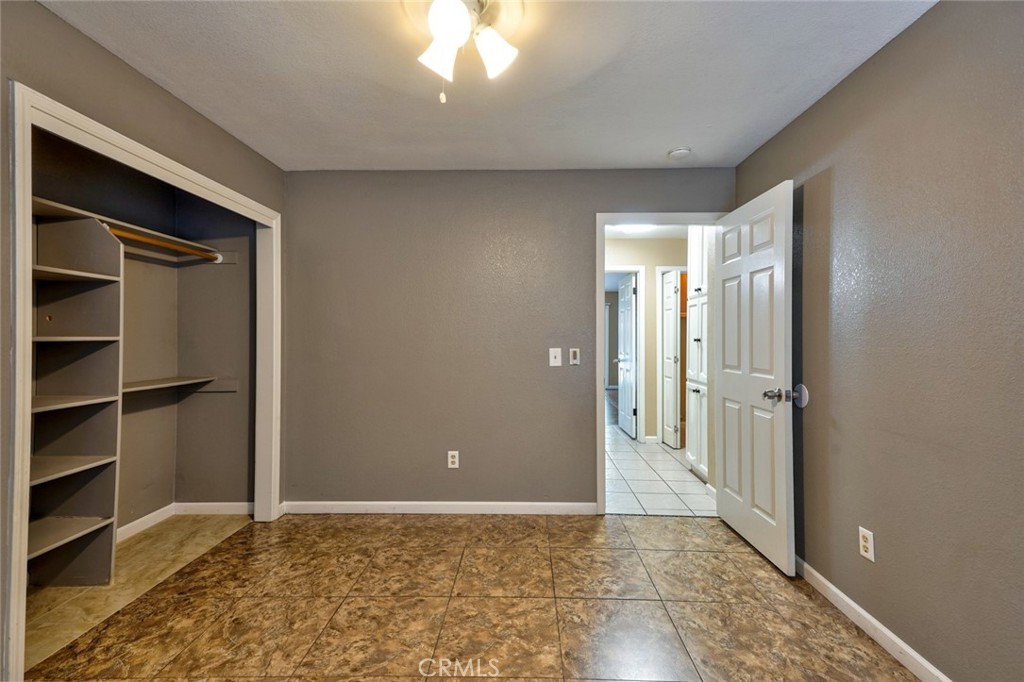 1111 E Donna Drive Property Photo 29