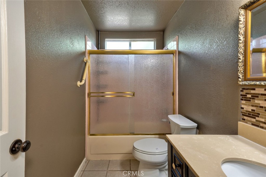 1111 E Donna Drive Property Photo 31