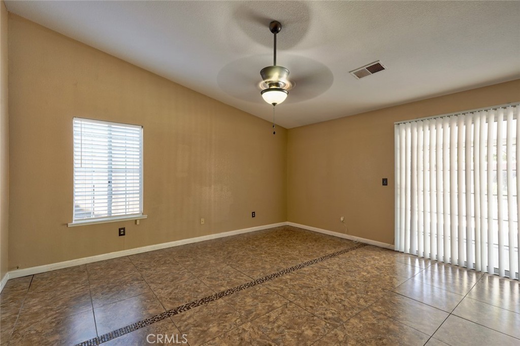 1111 E Donna Drive Property Photo 33