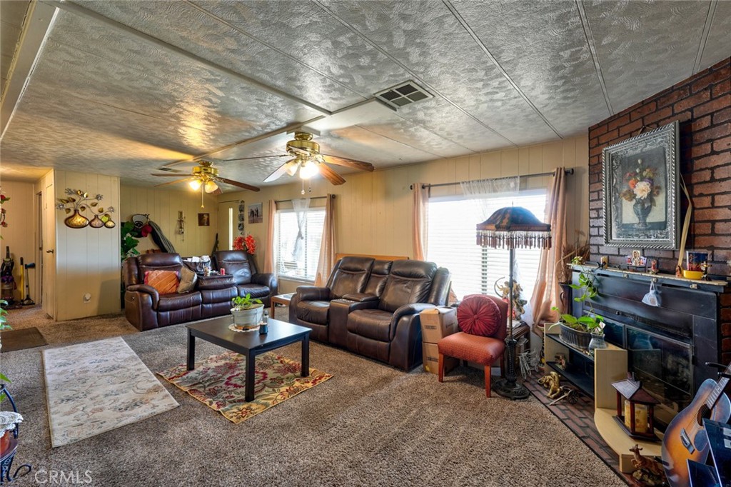 2500 N State Highway 59 Property Photo 11