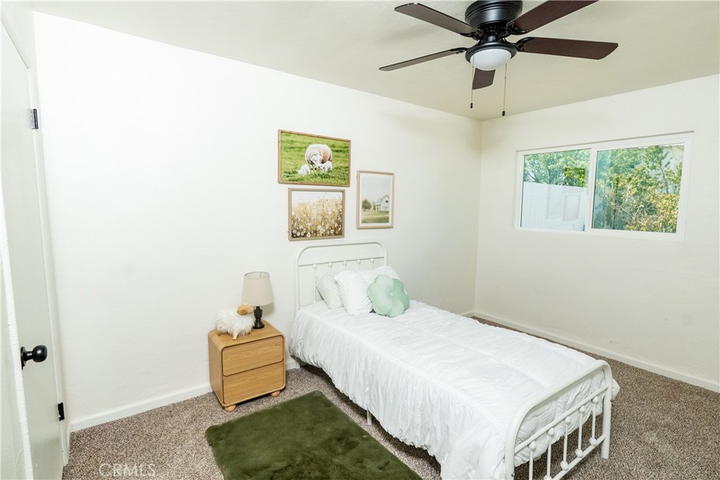 112 Riverside Property Photo 18