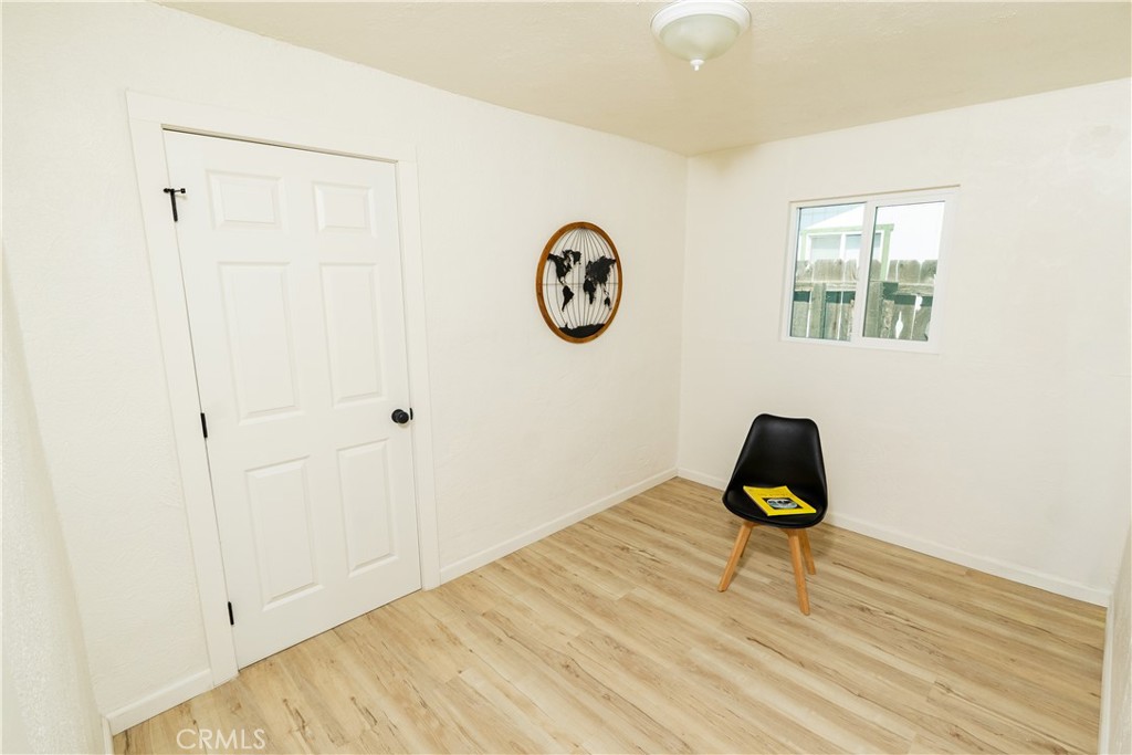 112 Riverside Property Photo 24