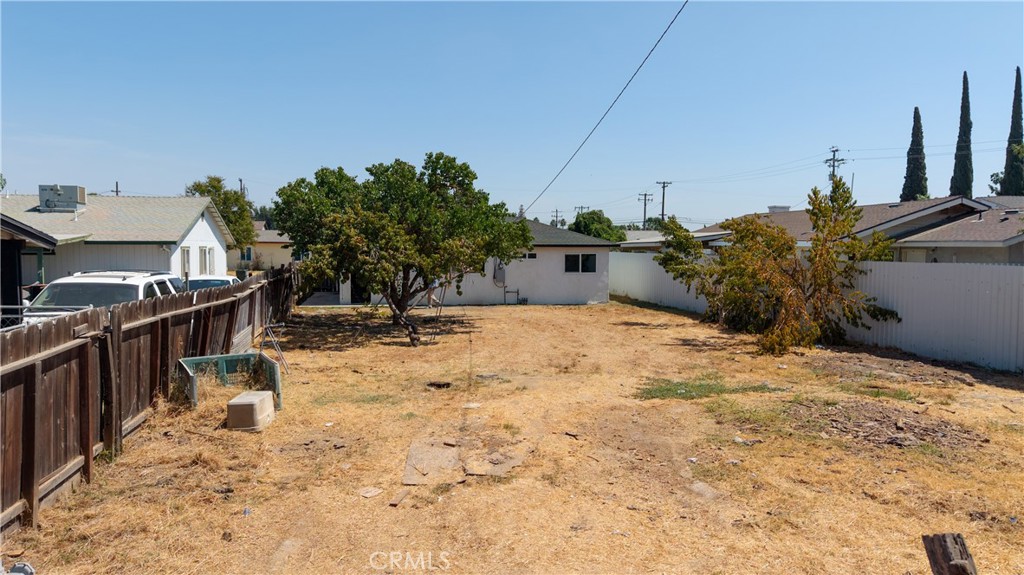 112 Riverside Property Photo 26