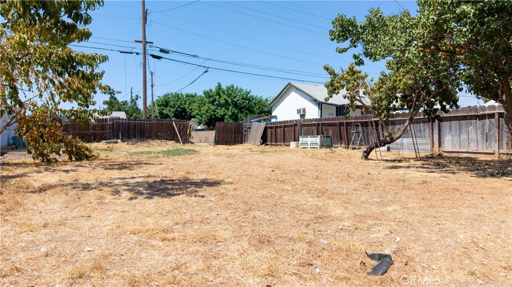 112 Riverside Property Photo 27