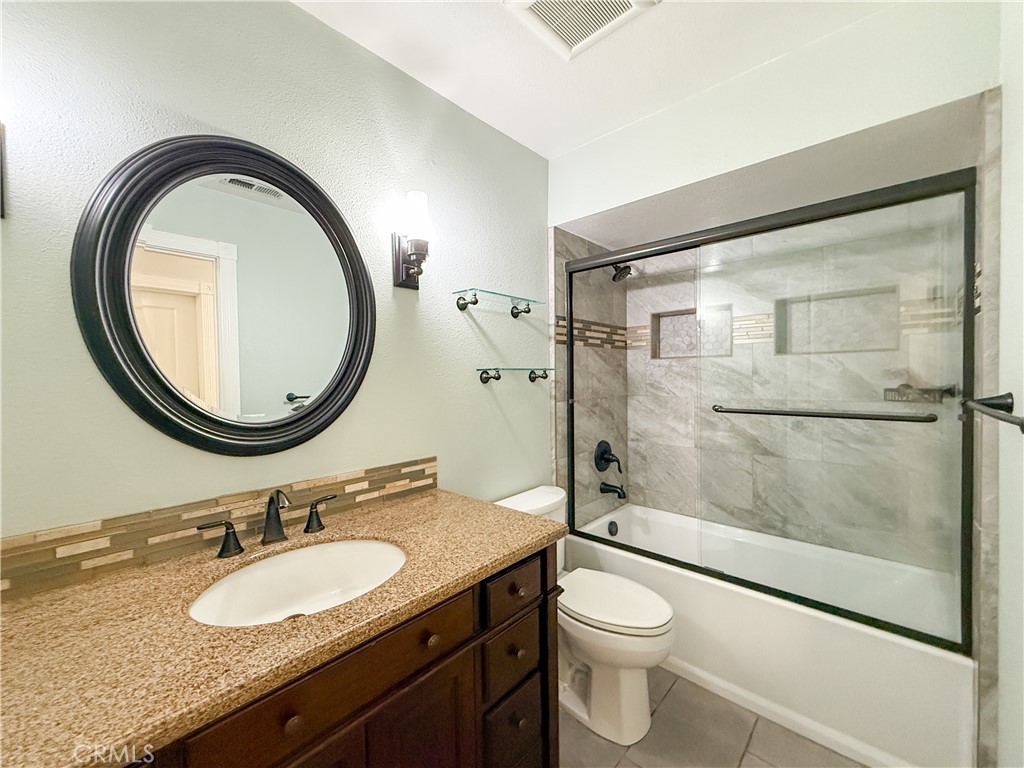 887 Purdue Court Property Photo 11