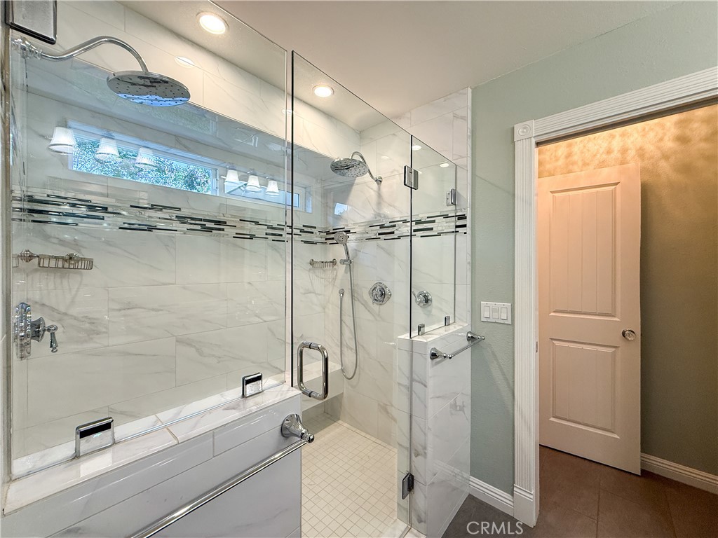 887 Purdue Court Property Photo 17