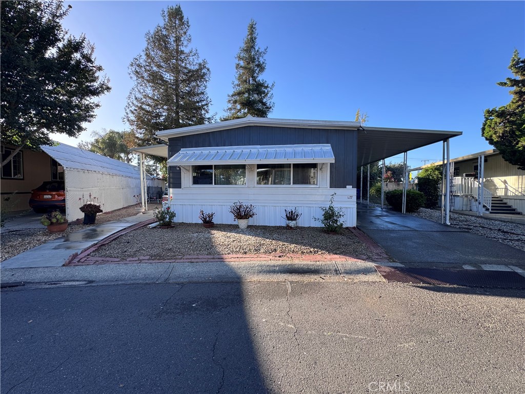 1421 Jerez Property Photo 1