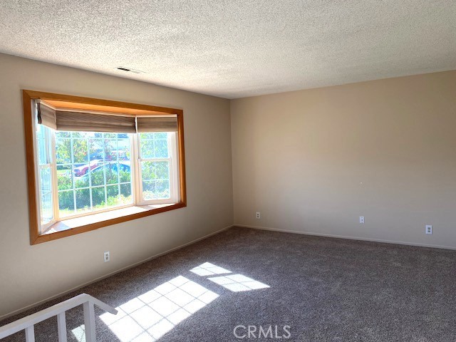 2985 Redwood Drive Property Photo 4