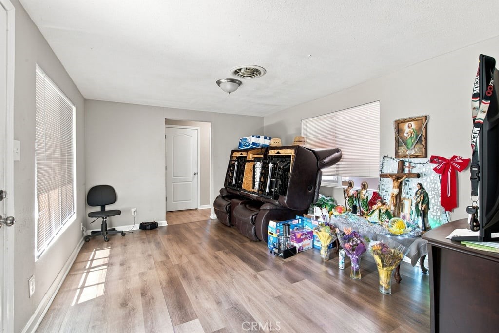 417 Sutter Property Photo 9