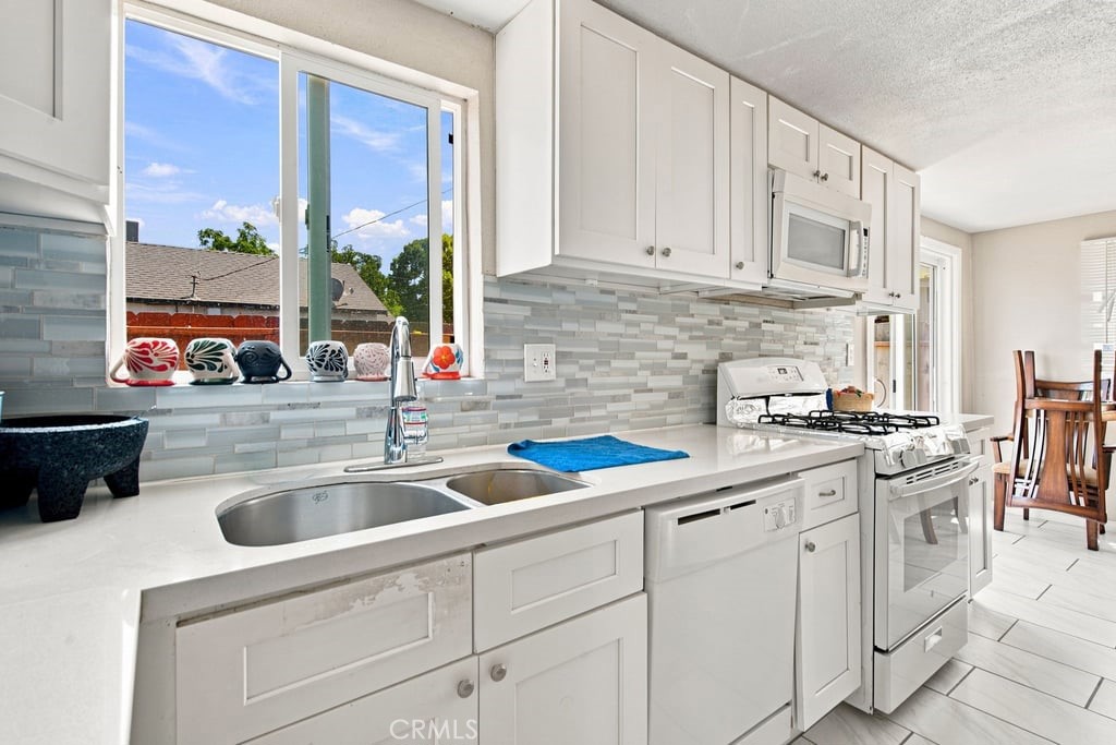 417 Sutter Property Photo 16