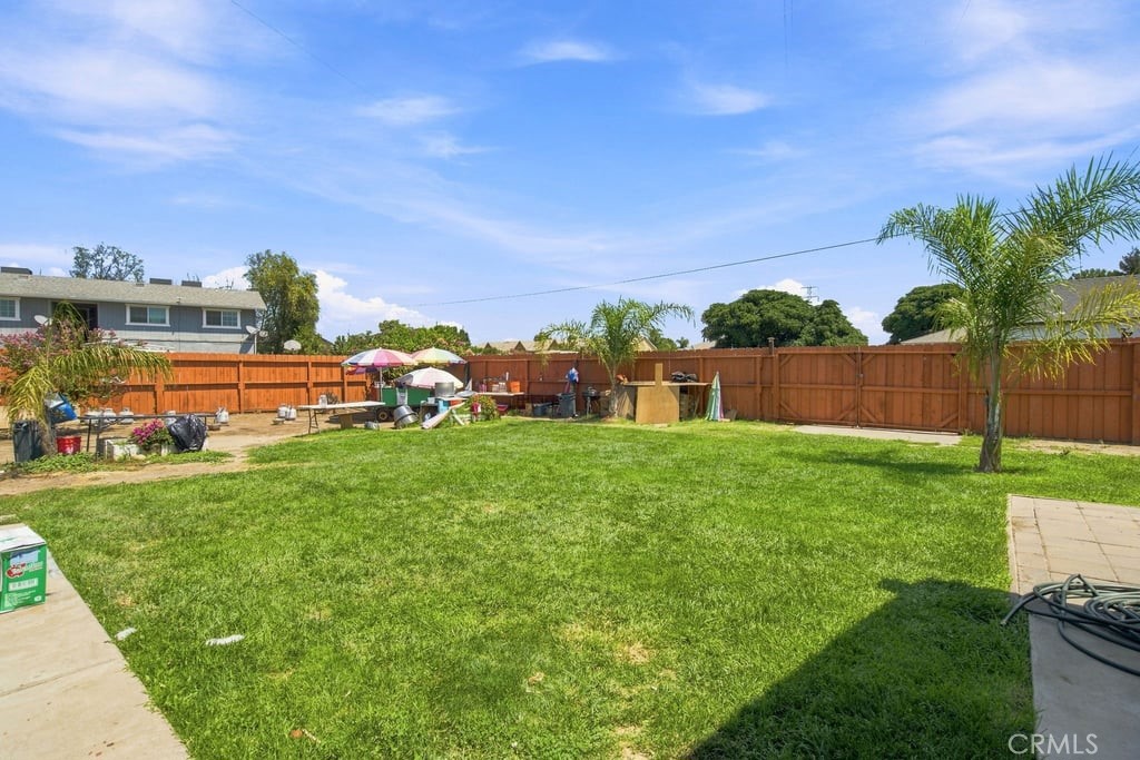 417 Sutter Property Photo 26
