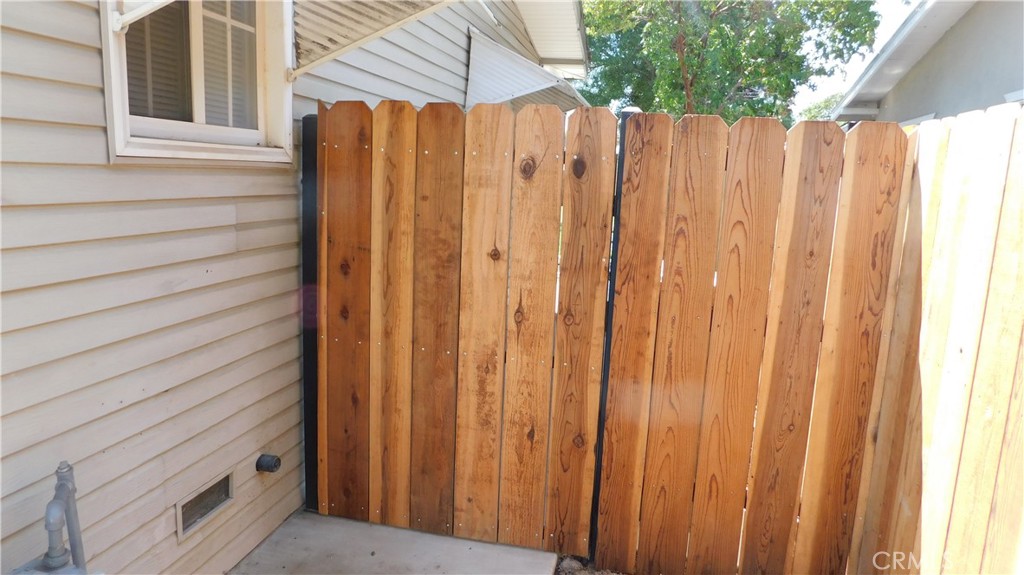 1780 W 8th Property Photo 5