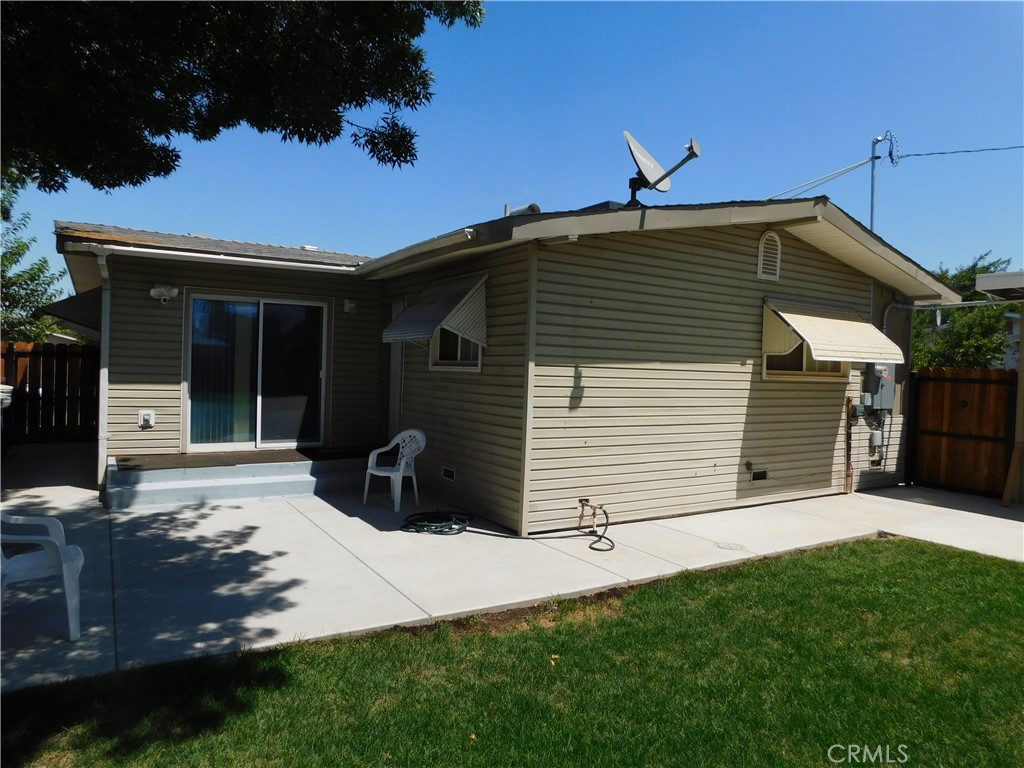 1780 W 8th Property Photo 11