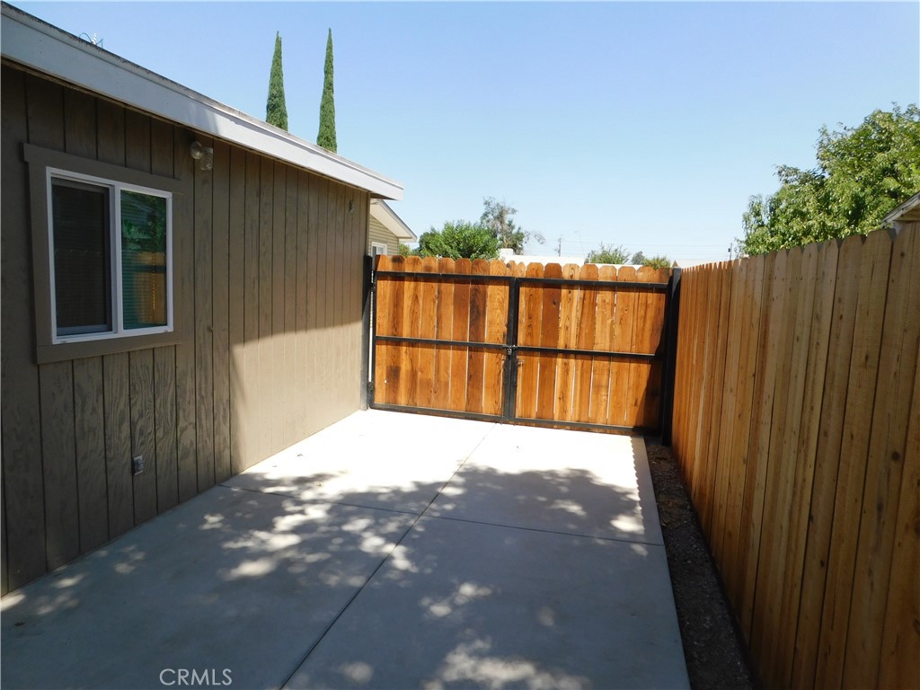 1780 W 8th Property Photo 14