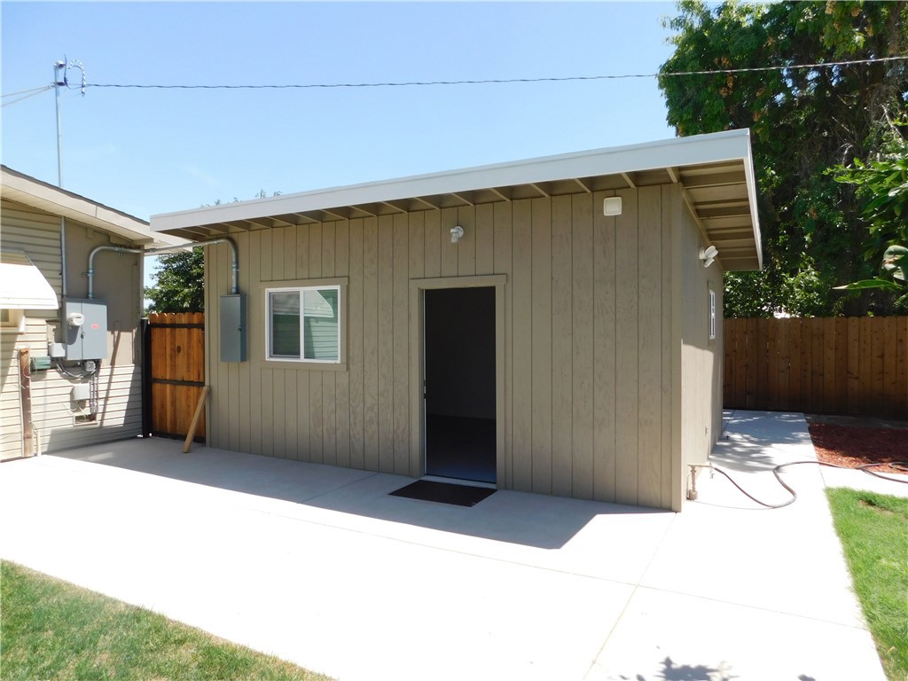 1780 W 8th Property Photo 49