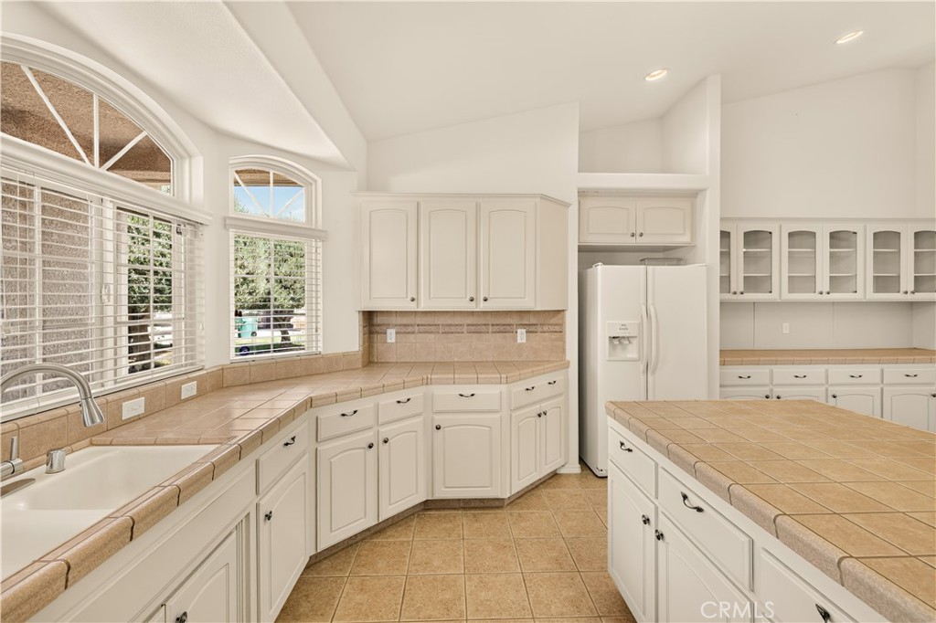 3077 Express Court Property Photo 17