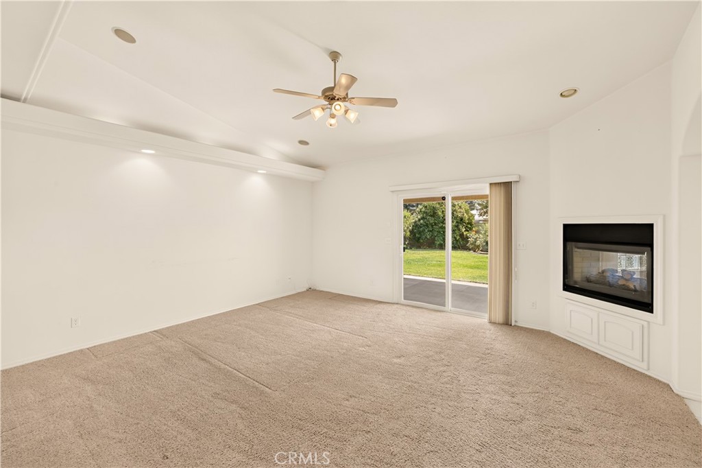 3077 Express Court Property Photo 26