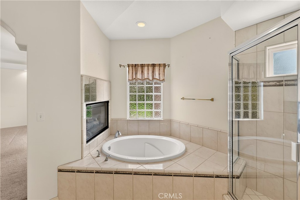 3077 Express Court Property Photo 33