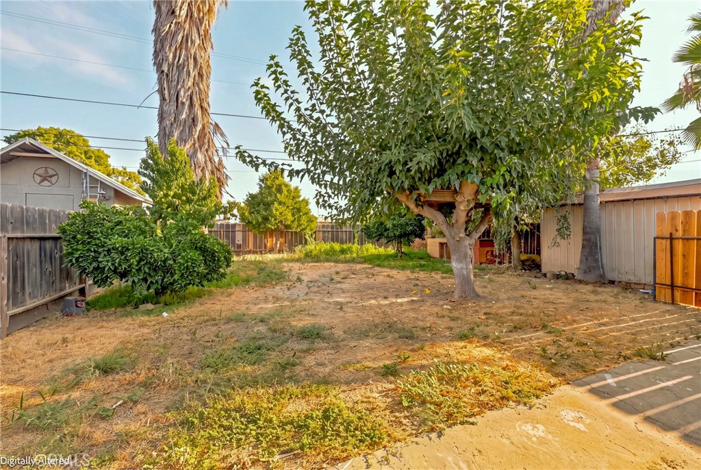 9566 E Broadway Property Photo 37