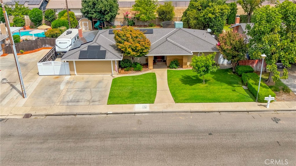 1321 Oregon Property Photo 8