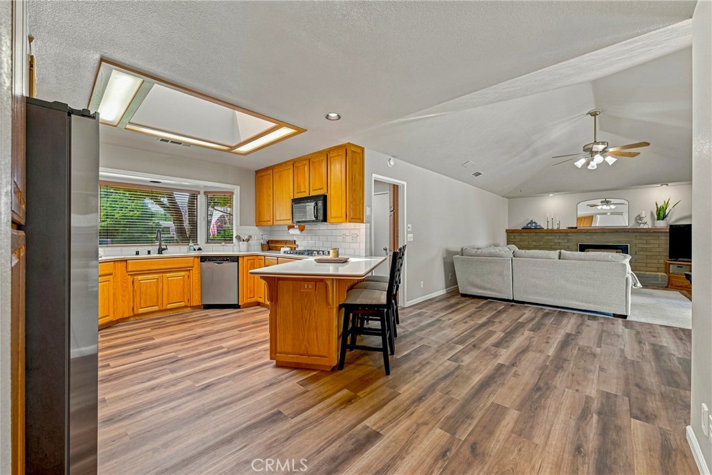 1321 Oregon Property Photo 20