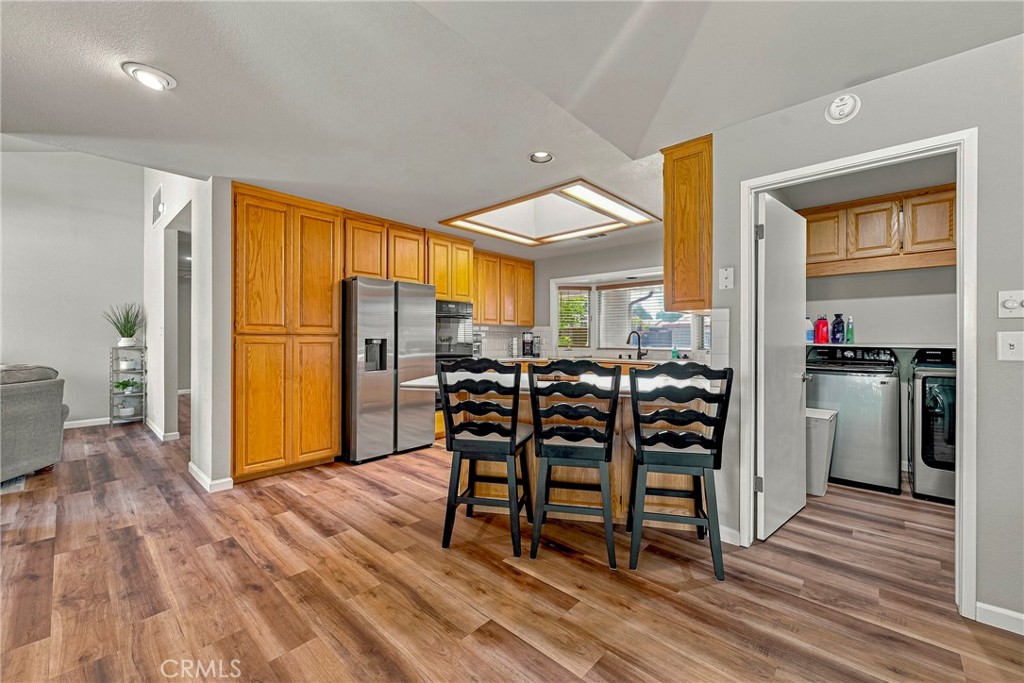 1321 Oregon Property Photo 26