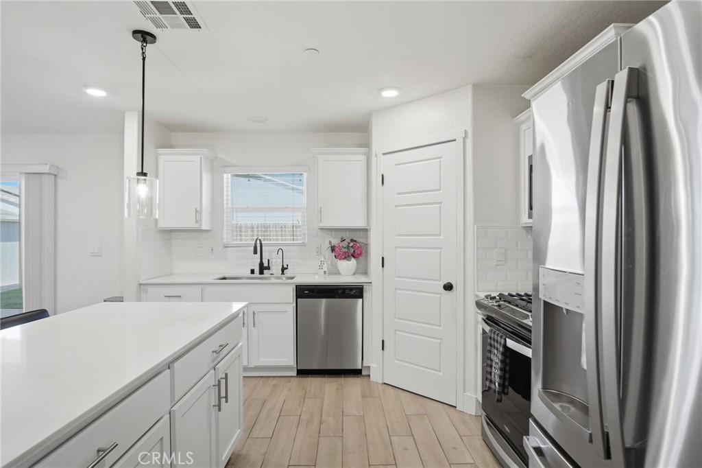 2010 Palazzo Court Property Photo 4