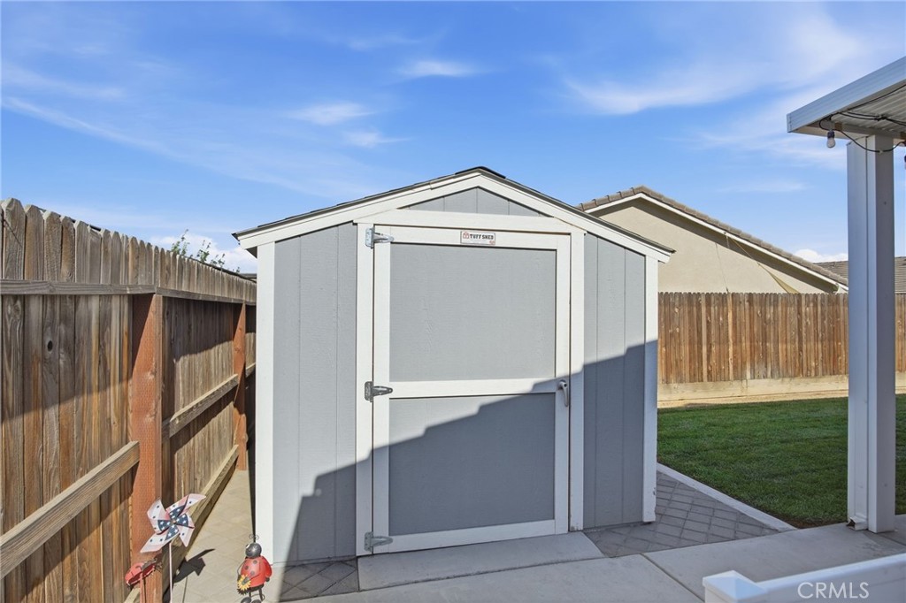2010 Palazzo Court Property Photo 19